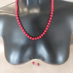 MIKASSA Red Resin Single Strand Bead Necklace w/Silver Caps w/Ball Earrings